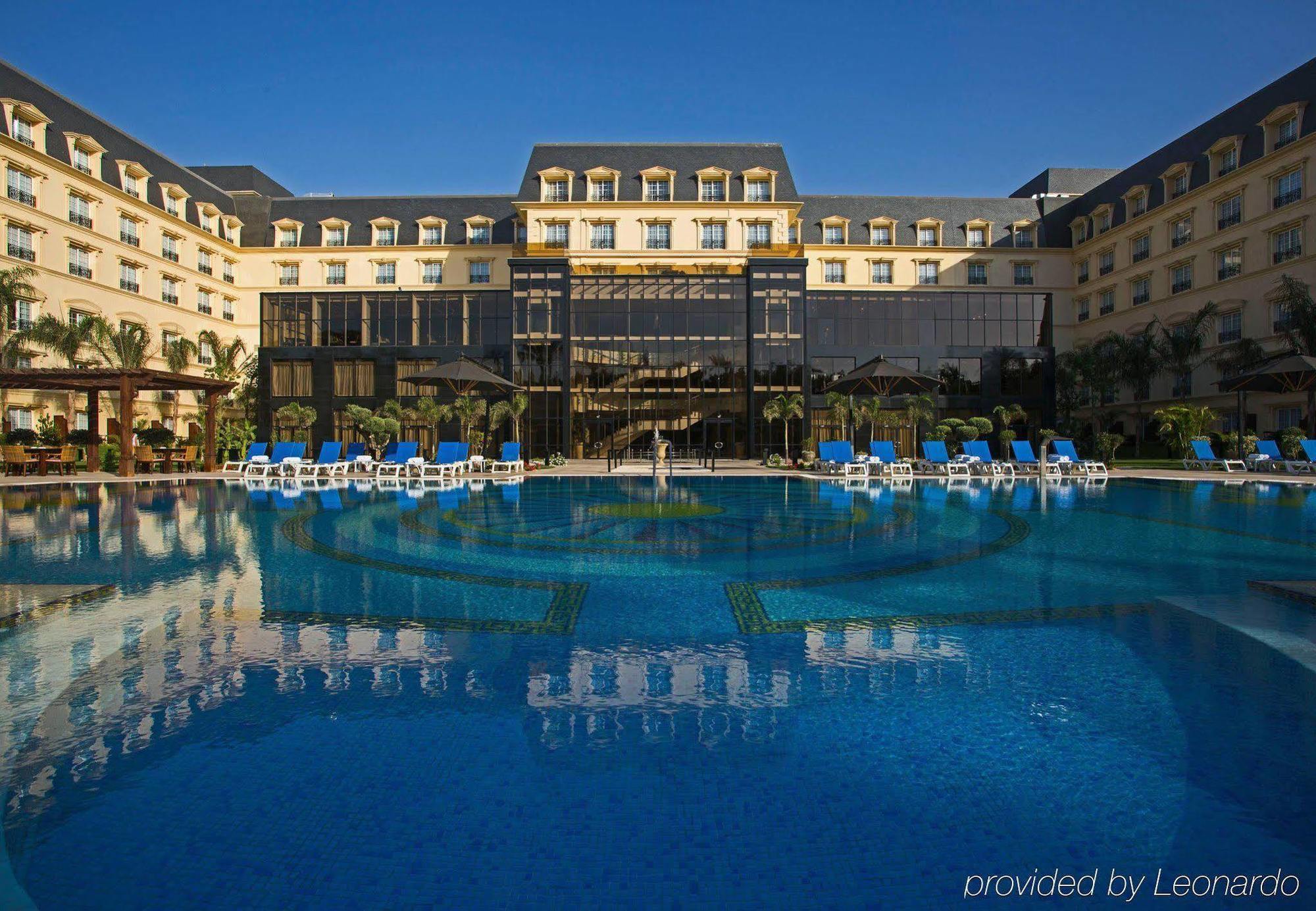Renaissance Cairo Mirage City Hotel Exteriér fotografie The Le Méridien Hotel in Casablanca
